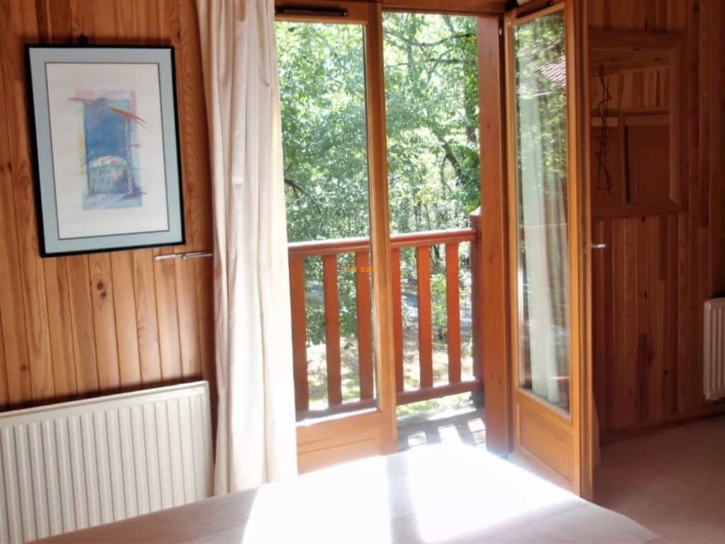 मकान में Lachapelle-Auzac, Midi-Pyrenees 10030240
