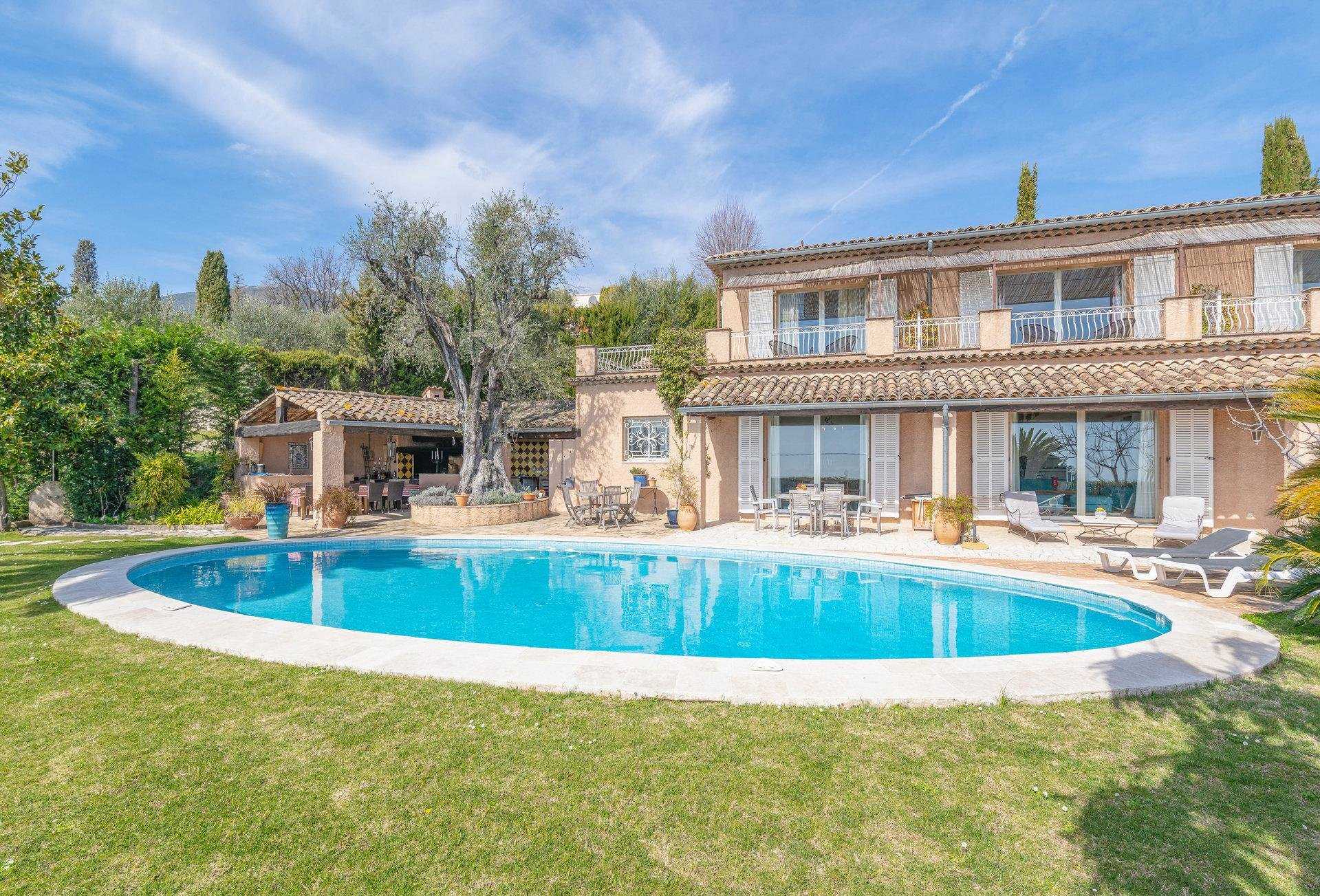 Casa nel Tourrettes-Sur-Loup, Provence-Alpes-Cote d'Azur 10030241