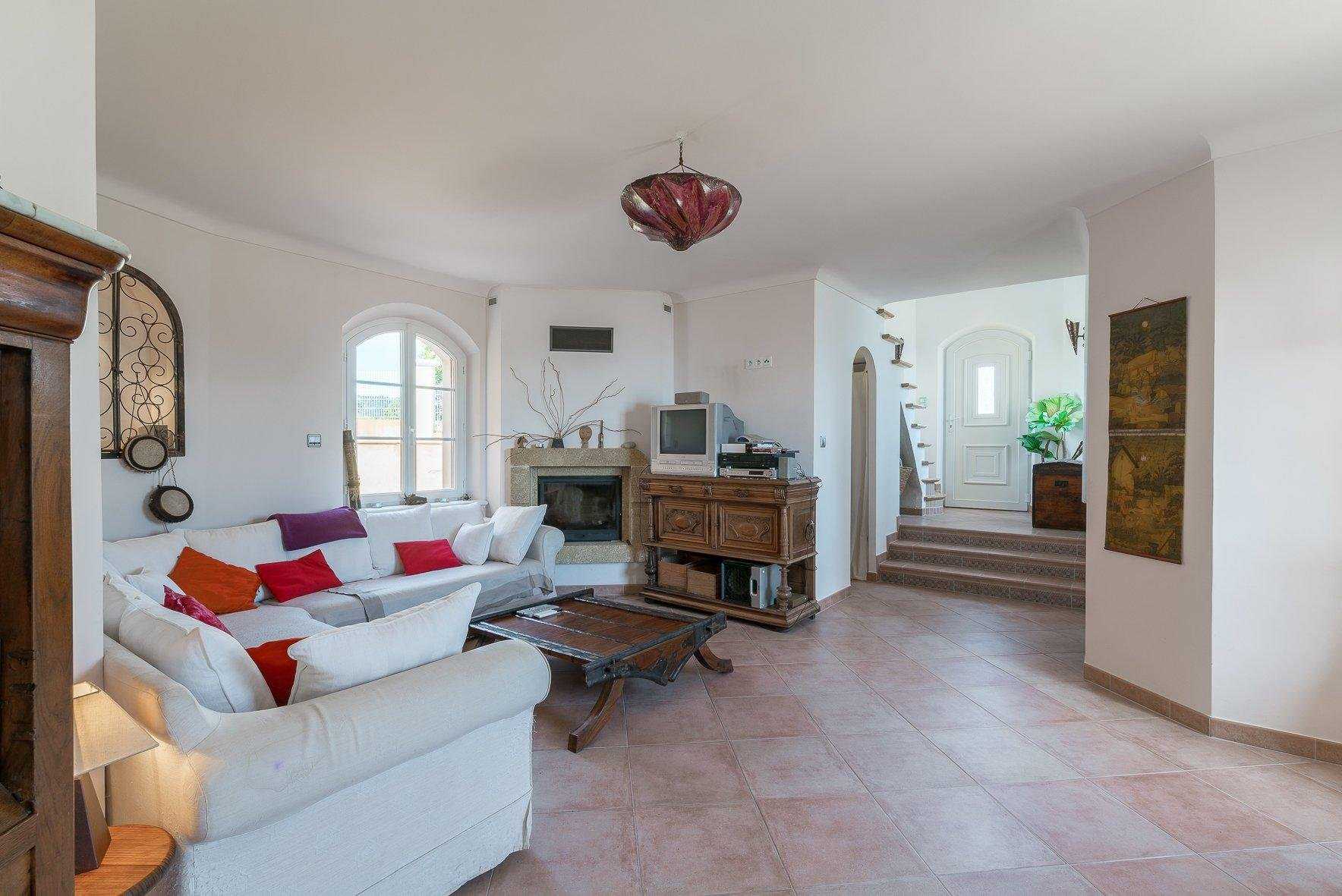 Квартира в Les issambres, Provence-Alpes-Cote d'Azur 10030268