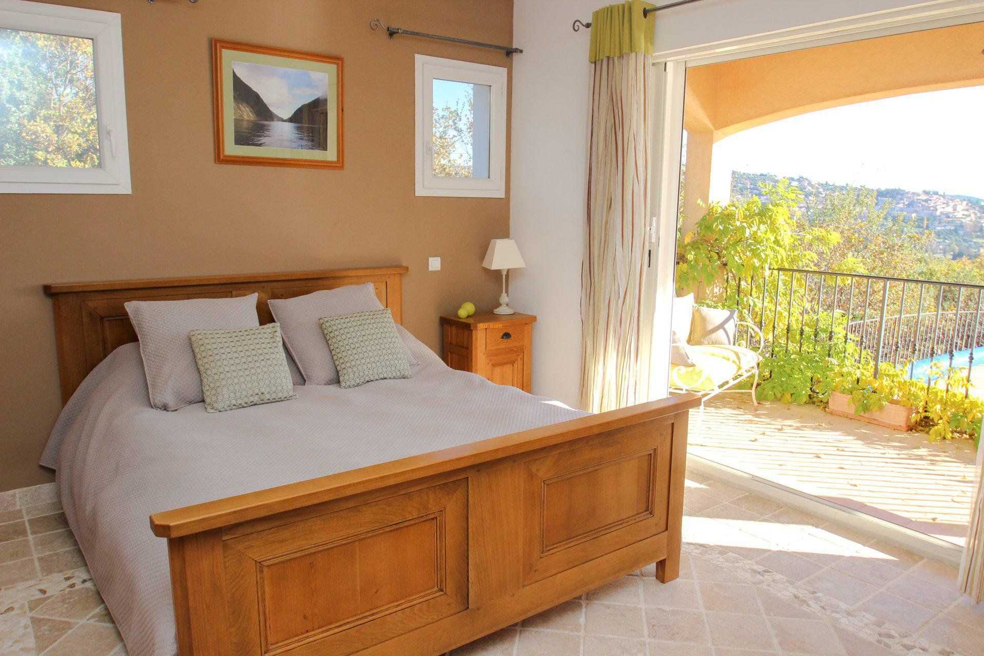 Dom w Fayence, Provence-Alpes-Cote d'Azur 10030277