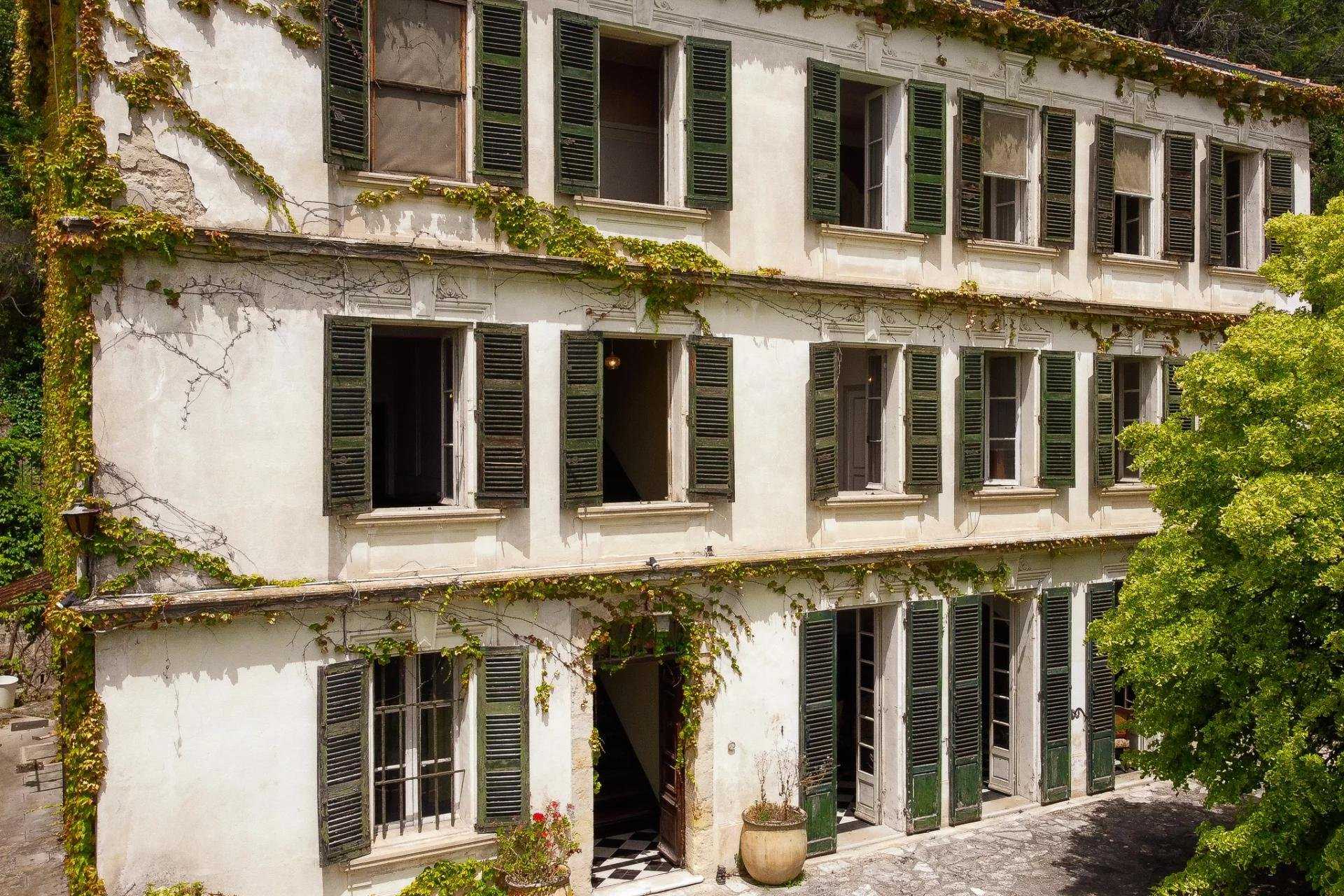σπίτι σε Grasse, Provence-Alpes-Cote d'Azur 10030288