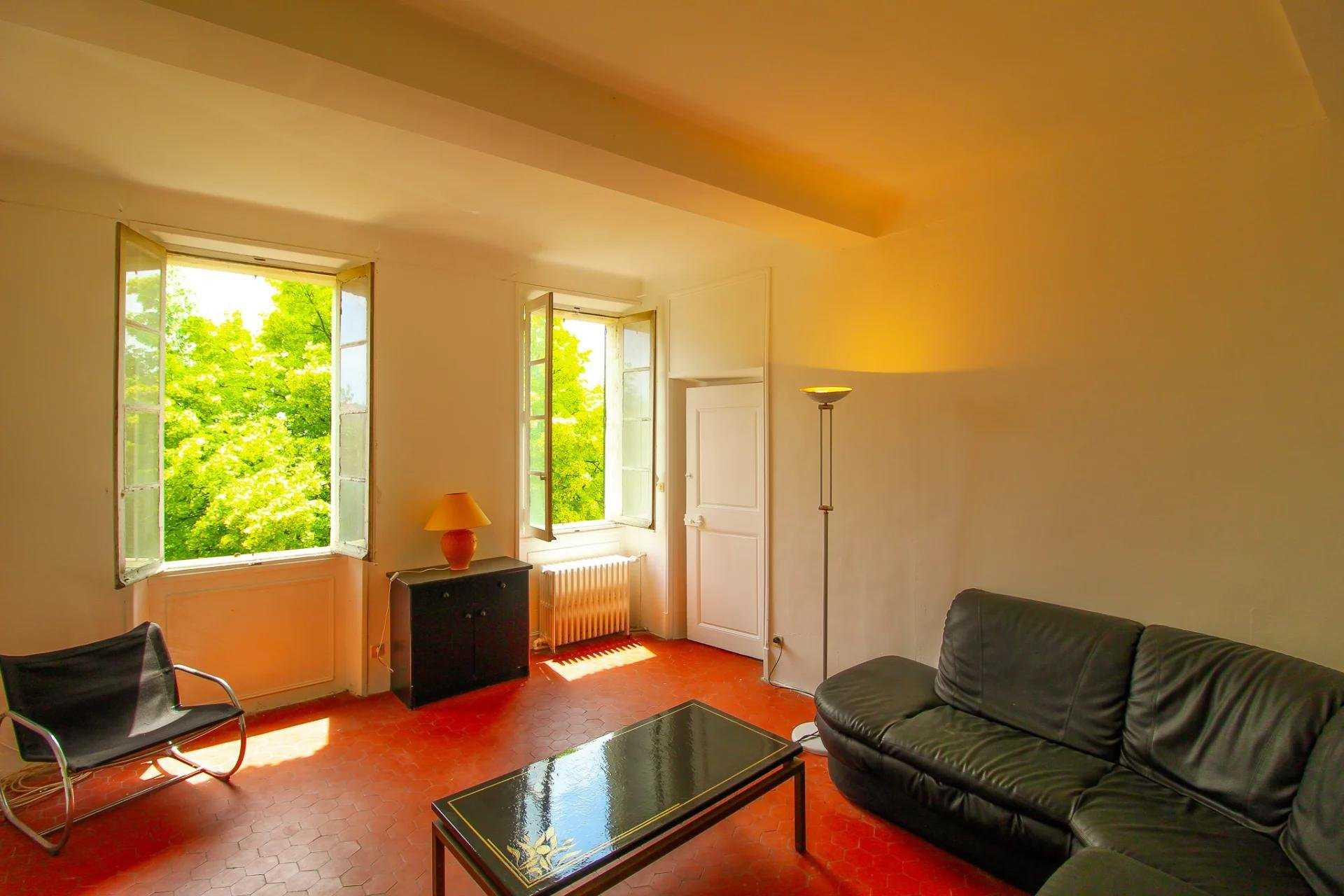 σπίτι σε Grasse, Provence-Alpes-Cote d'Azur 10030288