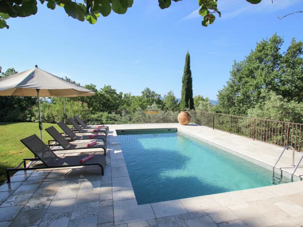 Rumah di Seillans, Provence-Alpes-Cote d'Azur 10030300