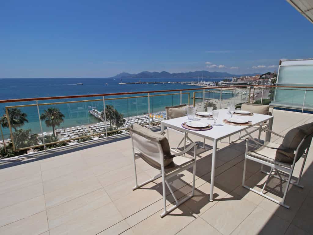 Rumah di Cannes, Provence-Alpes-Cote d'Azur 10030303