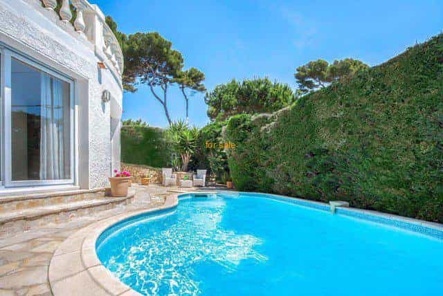 Rumah di Juan-les-Pins, Provence-Alpes-Cote d'Azur 10030308