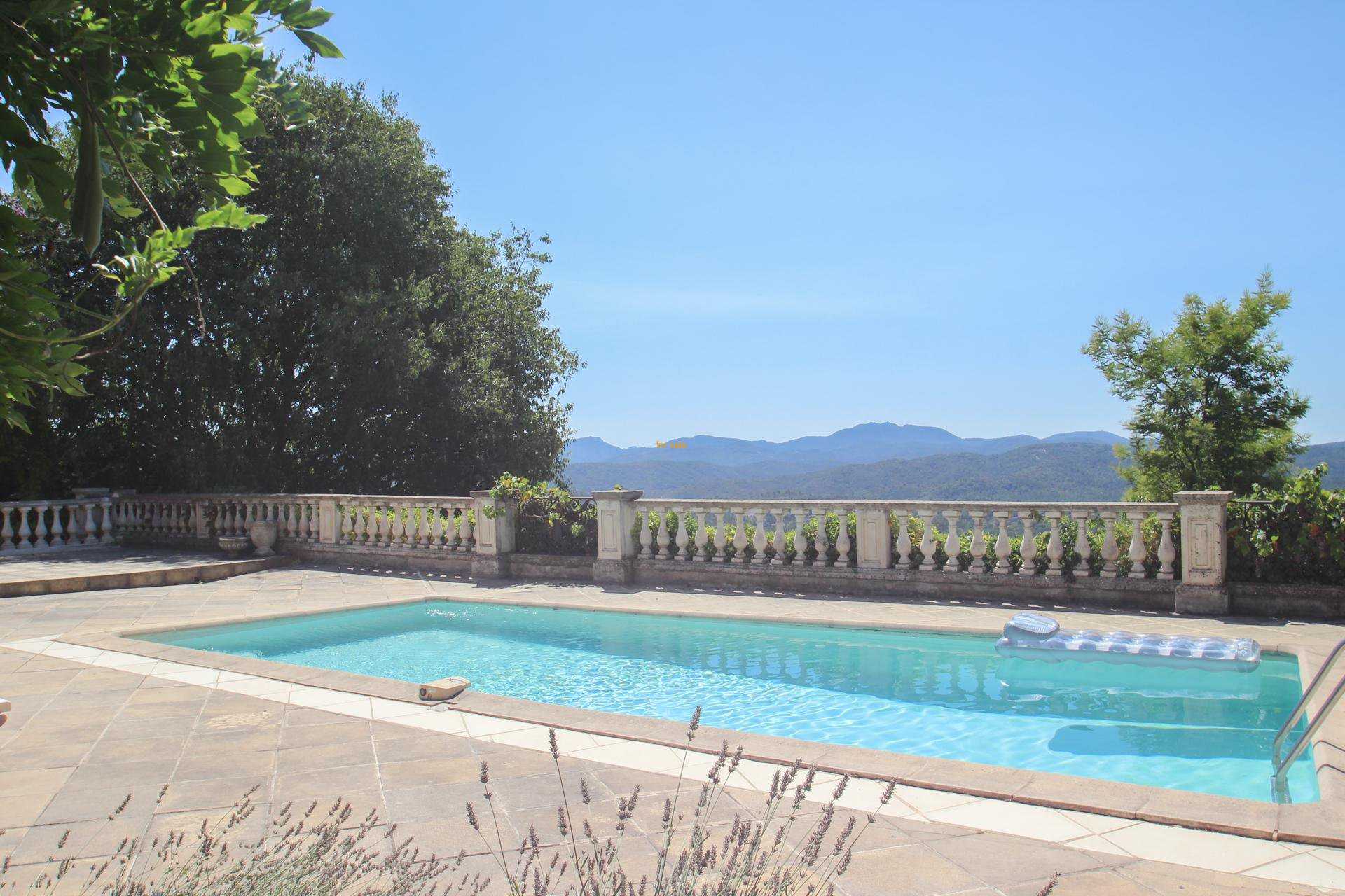 rumah dalam Montauroux, Provence-Alpes-Cote d'Azur 10030328