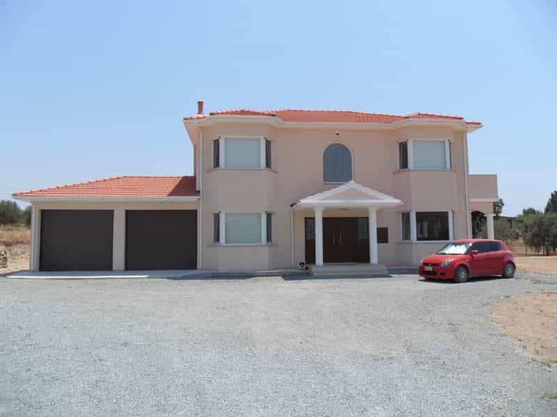 Dom w Pyrgos, Limassol 10030376