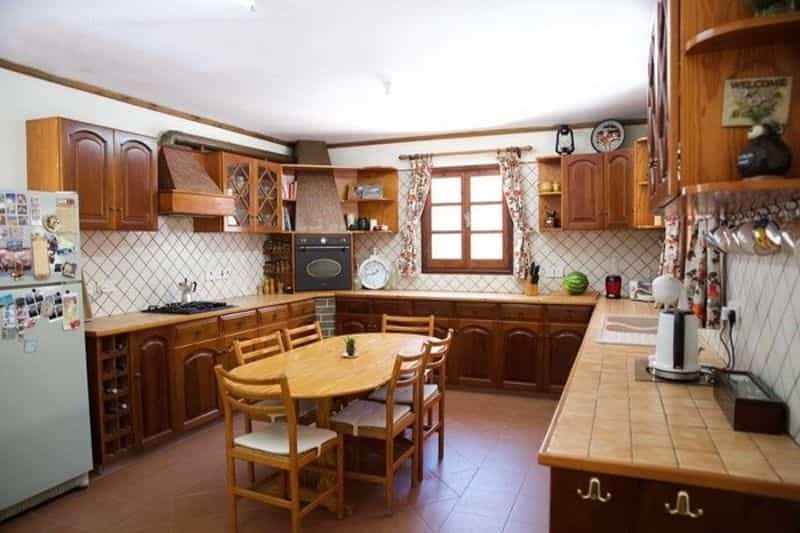 House in Germasogeia, Lemesos 10030384