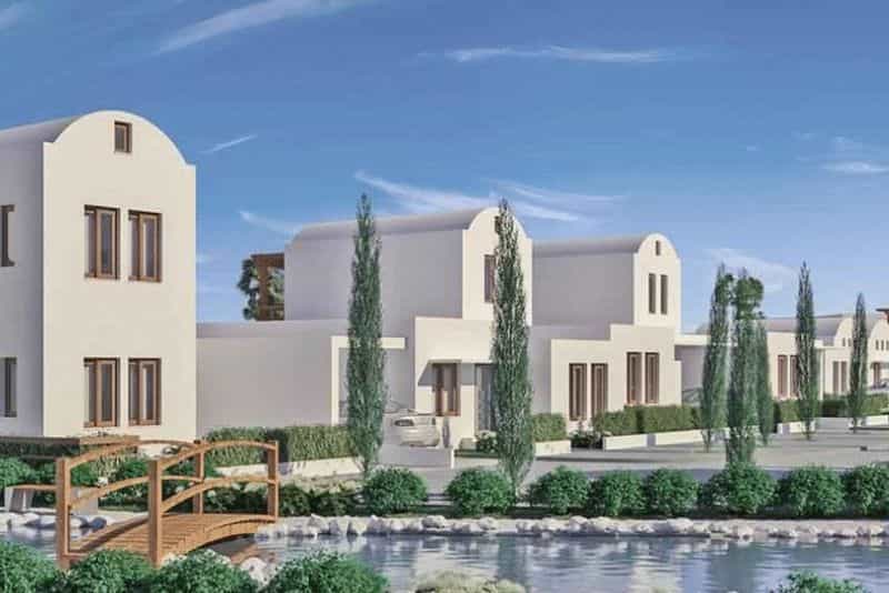 House in Pervolia, Larnaca 10030393