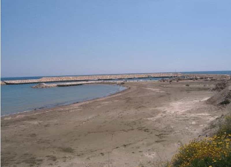 Tanah di Zygi, Larnaca 10030476