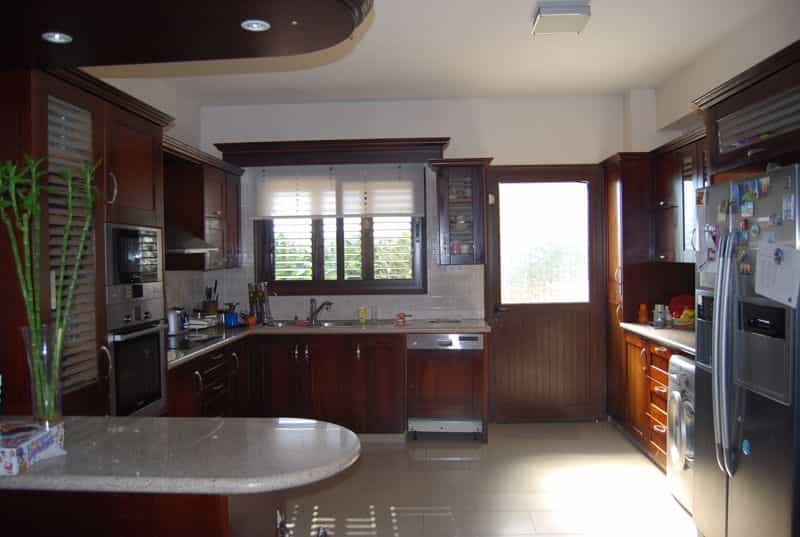 Casa nel Kissonerga, Paphos 10030521