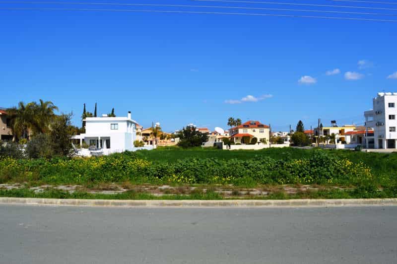 土地 在 Aradippou, Larnaka 10030556