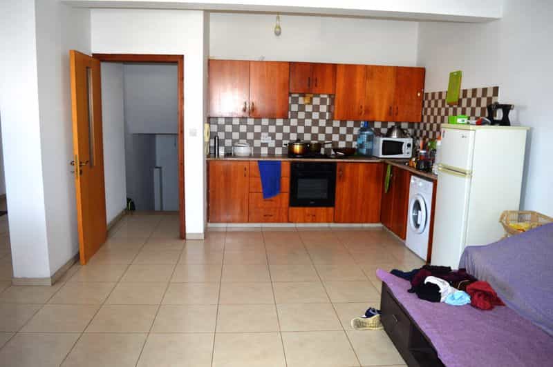 Condominium in Larnaca, Larnaka 10030620