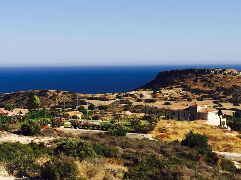 Land in Agios Tychon, Larnaka 10030655