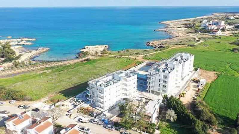 सम्मिलित में Protaras, Famagusta 10030724