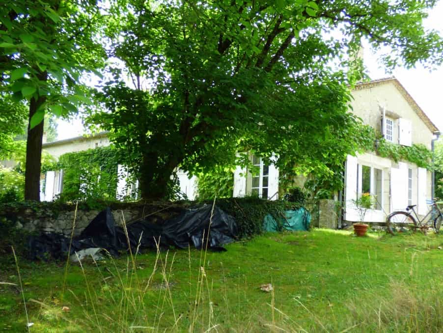 Huis in Issigeac, Nouvelle-Aquitanië 10030836