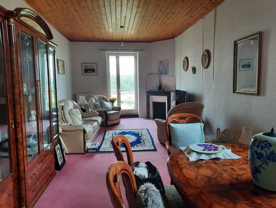 Будинок в Eymet, Nouvelle-Aquitaine 10030840