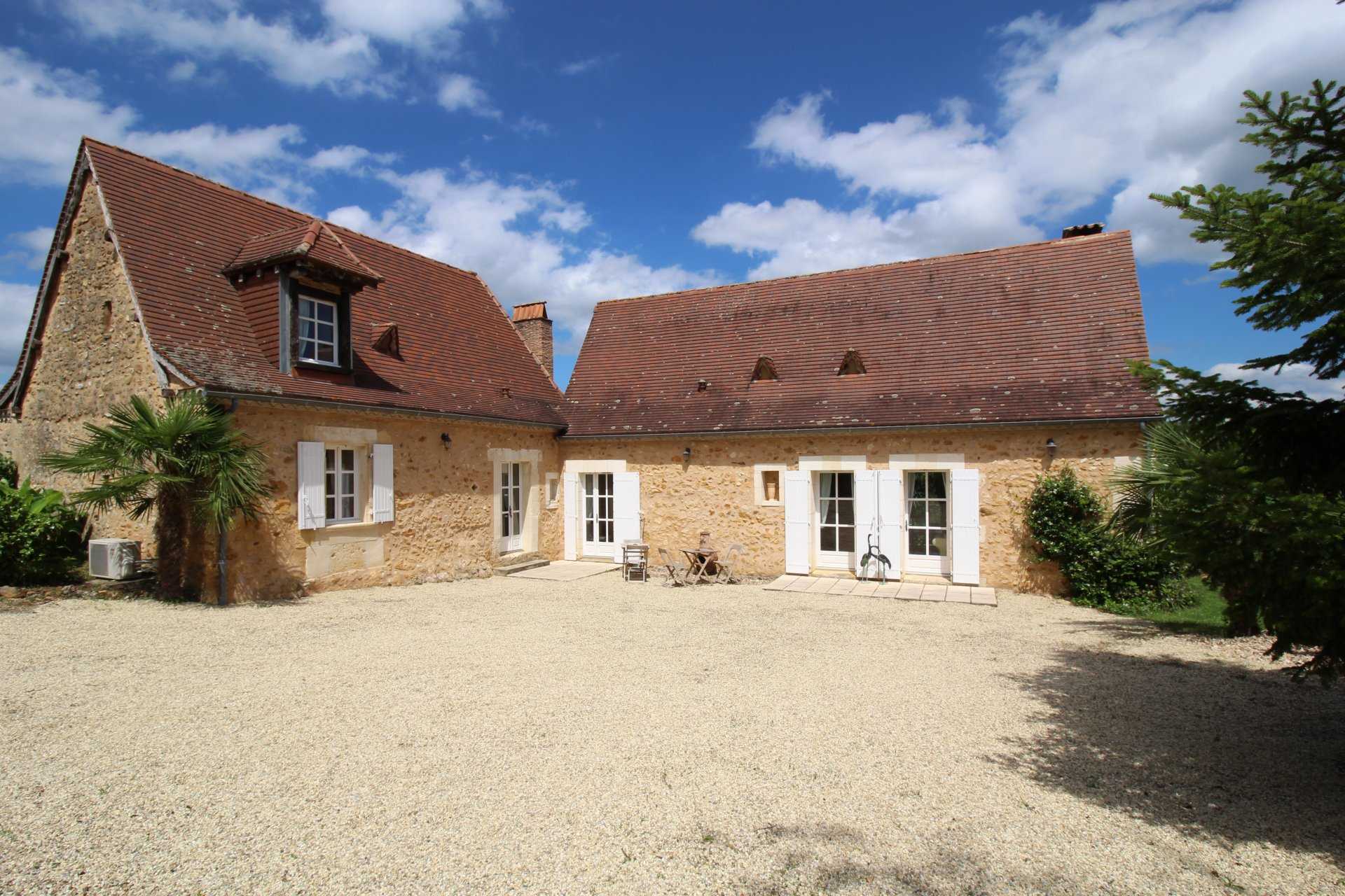 House in Mussidan, Nouvelle-Aquitaine 10030875