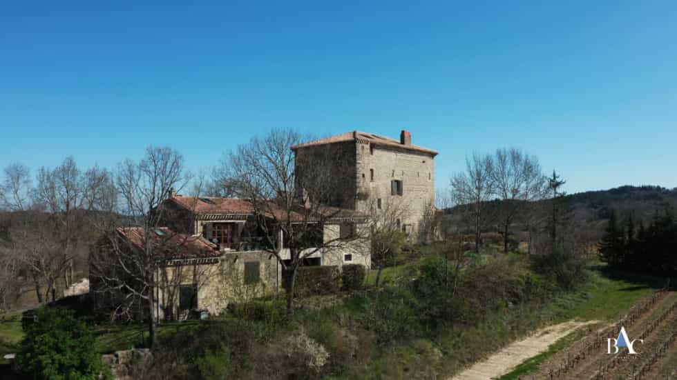 Annen i Limoux, Occitanie 10030986