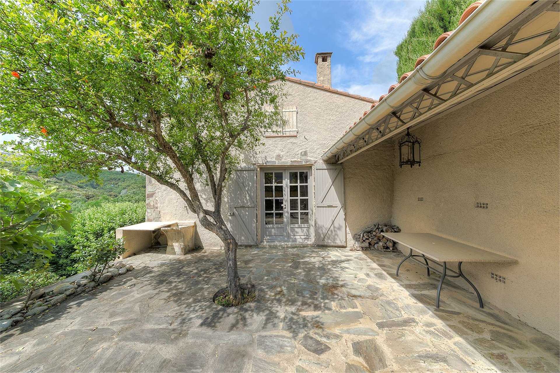 房子 在 Montauriol, Occitanie 10030995