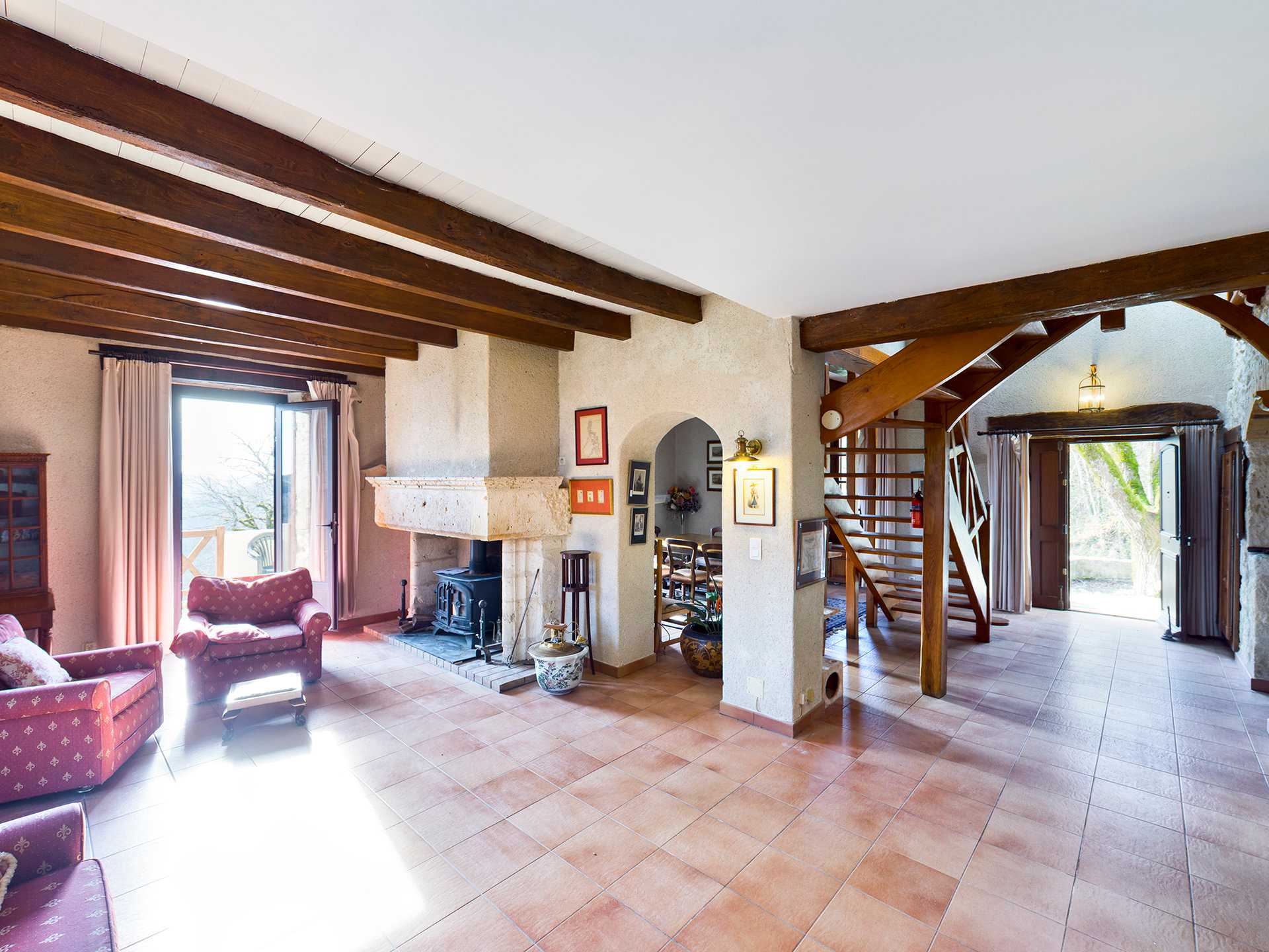 房子 在 Montaigu-de-Quercy, Occitanie 10031061