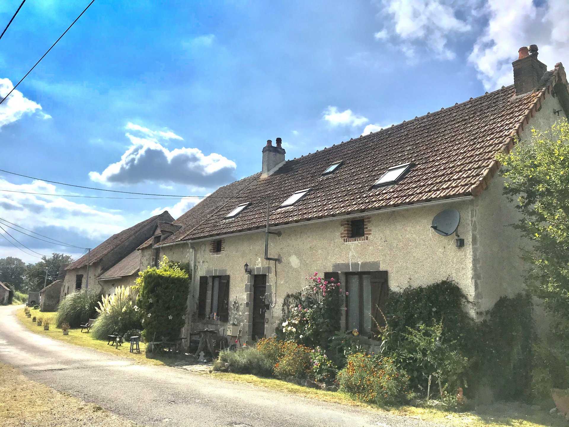Hus i Saint-Leger-Magnazeix, Nouvelle-Aquitaine 10031114