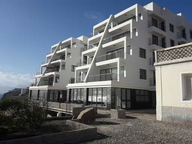 Condominium dans Madère, São Vicente 10031115