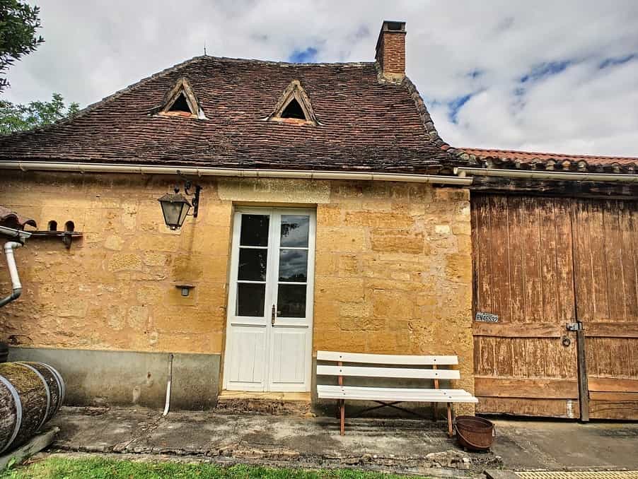жилой дом в Mauzac-et-Grand-Castang, Nouvelle-Aquitaine 10031123