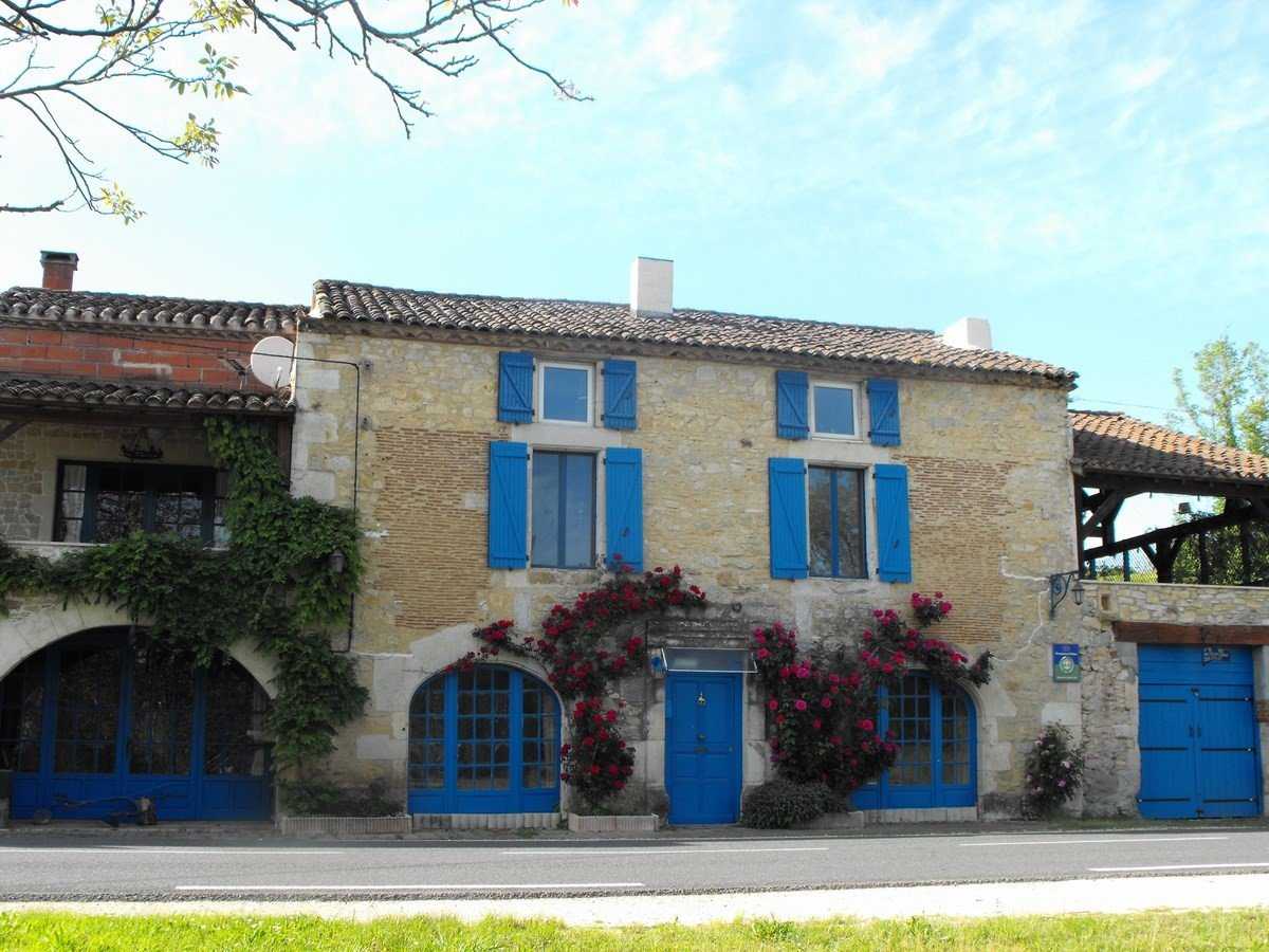 Talo sisään Puy-l'Eveque, Occitanie 10031124