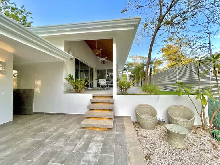 House in Angeles, Guanacaste 10031139