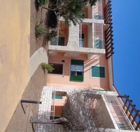 Condominium in Espargos, Sal 10031153