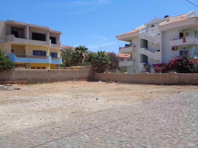 Land in Praia, Praia 10031199
