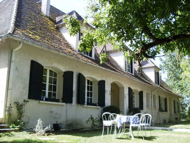 Hus i Lauzun, Nouvelle-Aquitaine 10031235