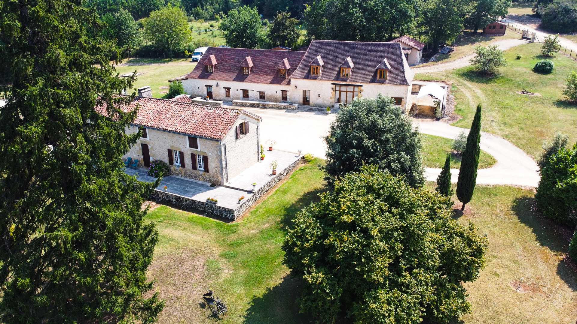 Rumah di Fouleix, Nouvelle-Aquitaine 10031283