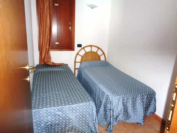 Квартира в Porto AntIgo, Sal, Santa MarIa,  10031363