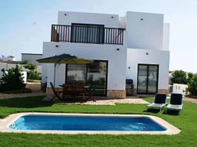 House in Espargos, Sal 10031381