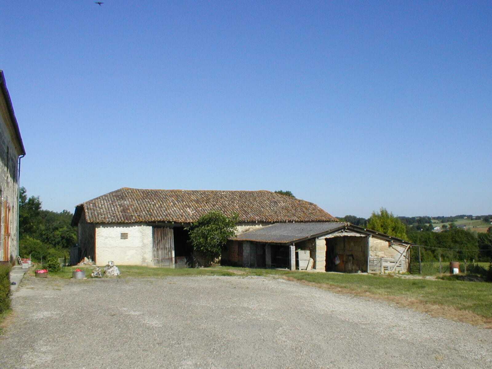 σπίτι σε Tombeboeuf, Nouvelle-Aquitaine 10031425