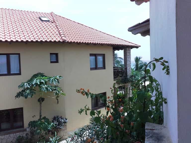House in Espargos, Sal 10031430