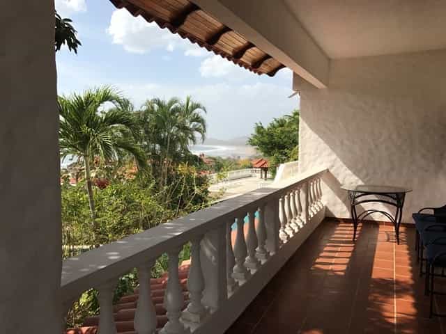 عمارات في Playa TamarIndo, Santa Cruz 10031449