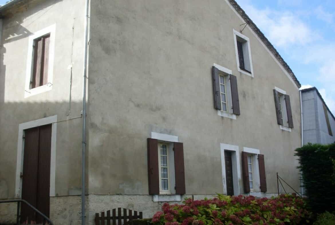 Hus i Lauzun, Nouvelle-Aquitaine 10031451