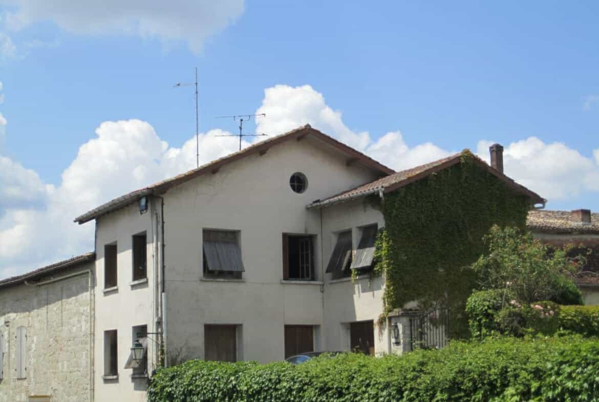 Hus i Lauzun, Nouvelle-Aquitaine 10031529