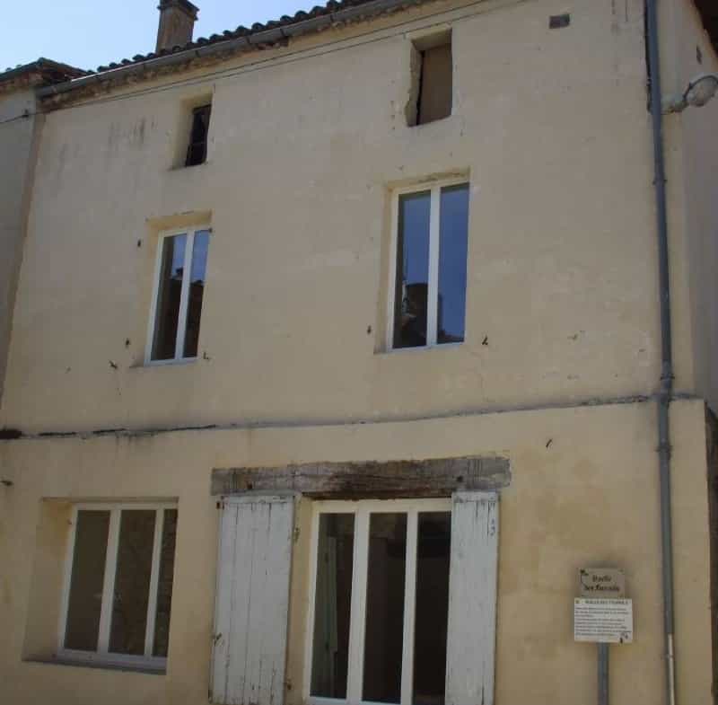 Dom w Miramont de Guyenne, Nouvelle-Aquitaine 10031559
