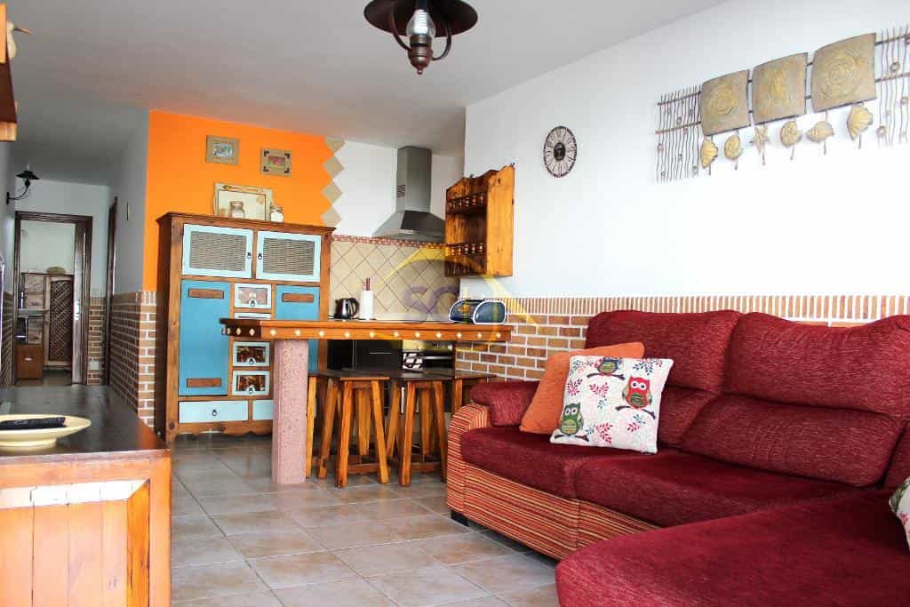 Condominium dans Caleta de Sebo, les îles Canaries 10031745