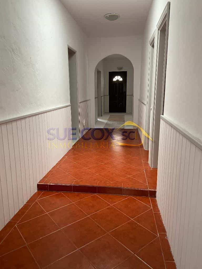 Talo sisään , Calle Peña de San Roque 10031815