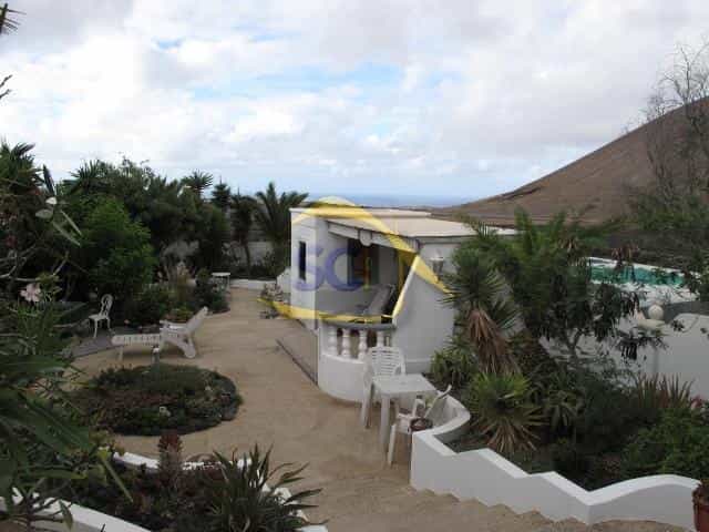 Talo sisään El Islote, Kanarian saaret 10031843