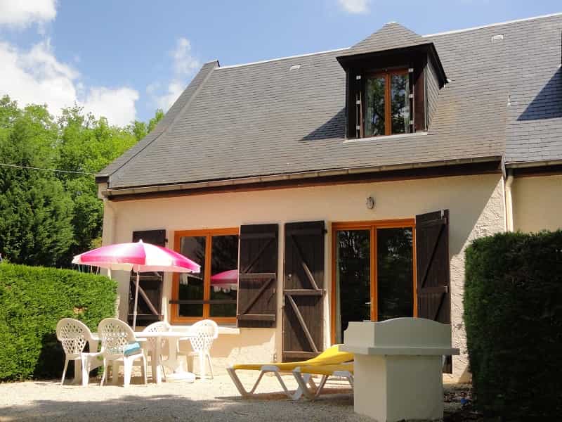 Huis in Carsac-Aillac, Nouvelle-Aquitanië 10032189