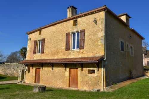 House in Lalinde, Nouvelle-Aquitaine 10032208