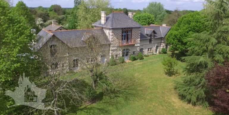 rumah dalam La Fleche, Pays de La Loire 10032233
