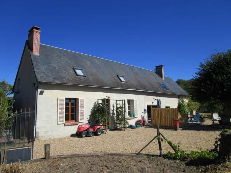 House in Ruille-sur-Loir, Pays de la Loire 10032260