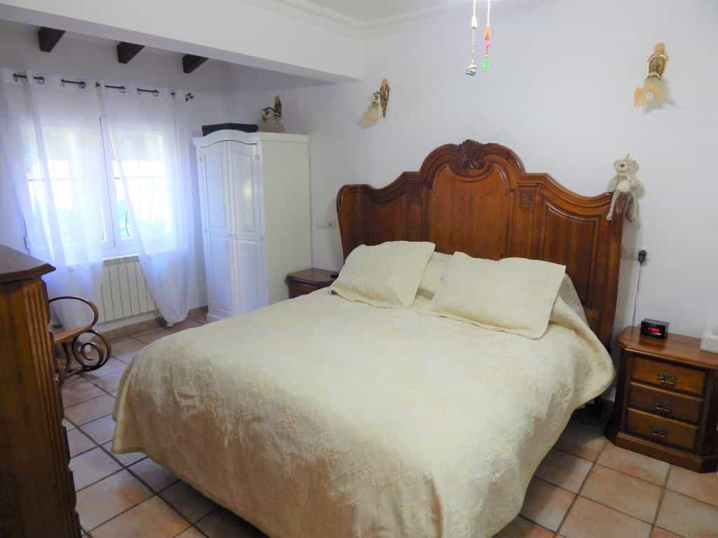 House in Moraira, Costa Blanca 10032409